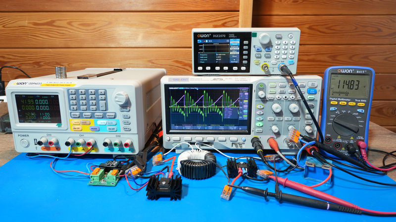 Oscillogram of harmonic oscillations on the secondary winding