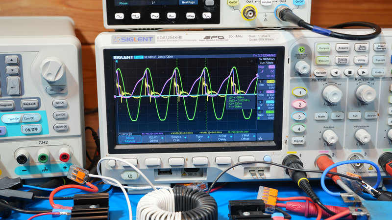 Oscillogram: Vgs, Vds and secondary winding voltage